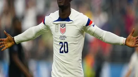 “巴塞罗那力追法蒂转会未果，冬窗四次邀约均被拒”